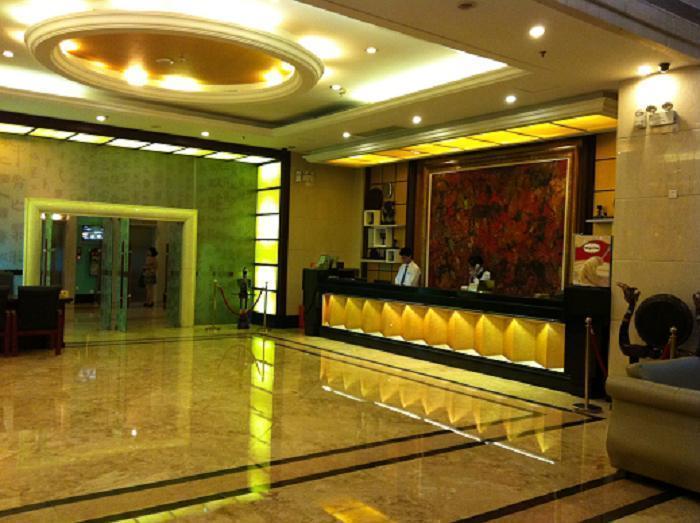 Starway Hotel Silver Zhuhai Zewnętrze zdjęcie